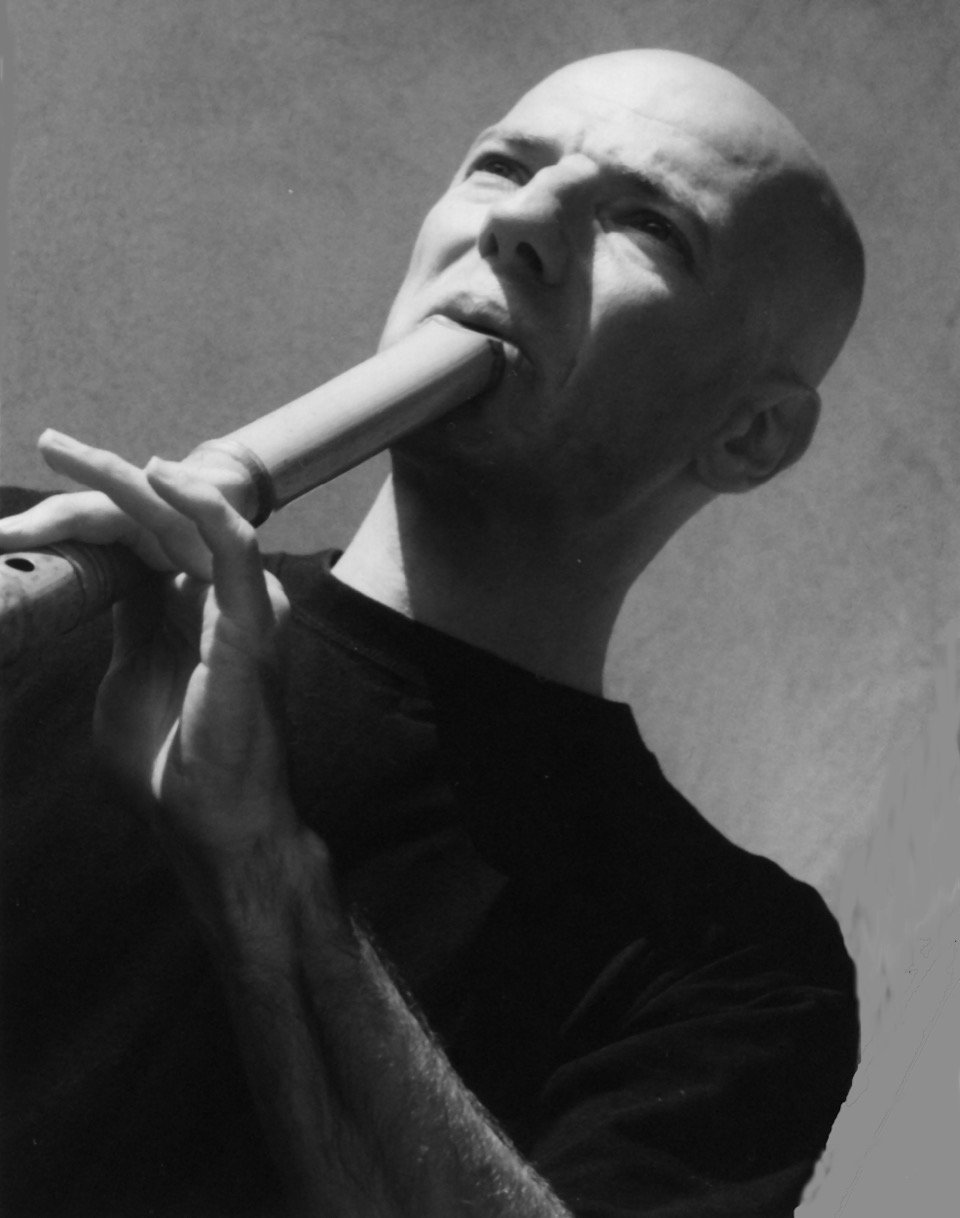 Dieter "Tairyuu“ Strehly - Shakuhachi (trad. japan. Bambusflöte) Dieter "Tairyuu“ Strehly - Shakuhachi (trad. japan. Bambusflöte)